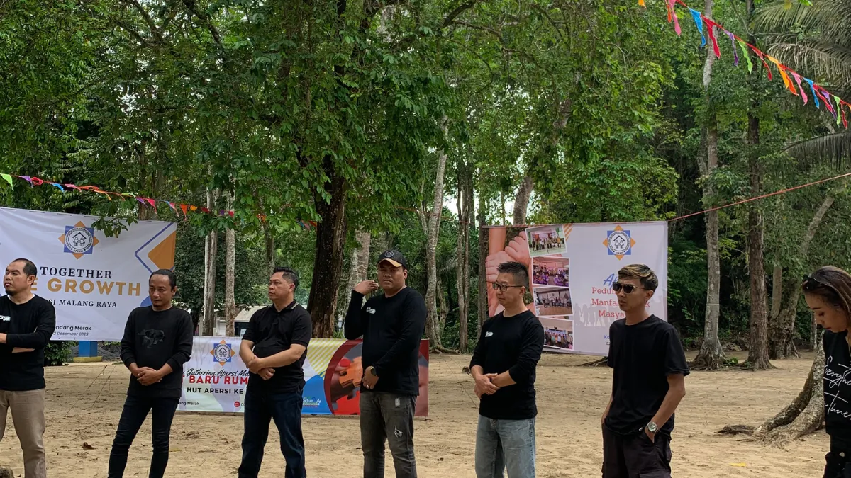 Games pantai tanpa basah-basahan untuk karyawan